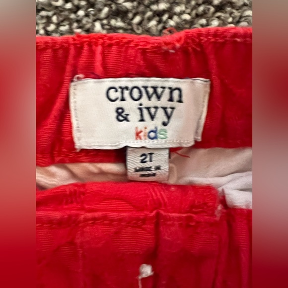 Toddler Girls 2T Shorts - Picture 2 of 2